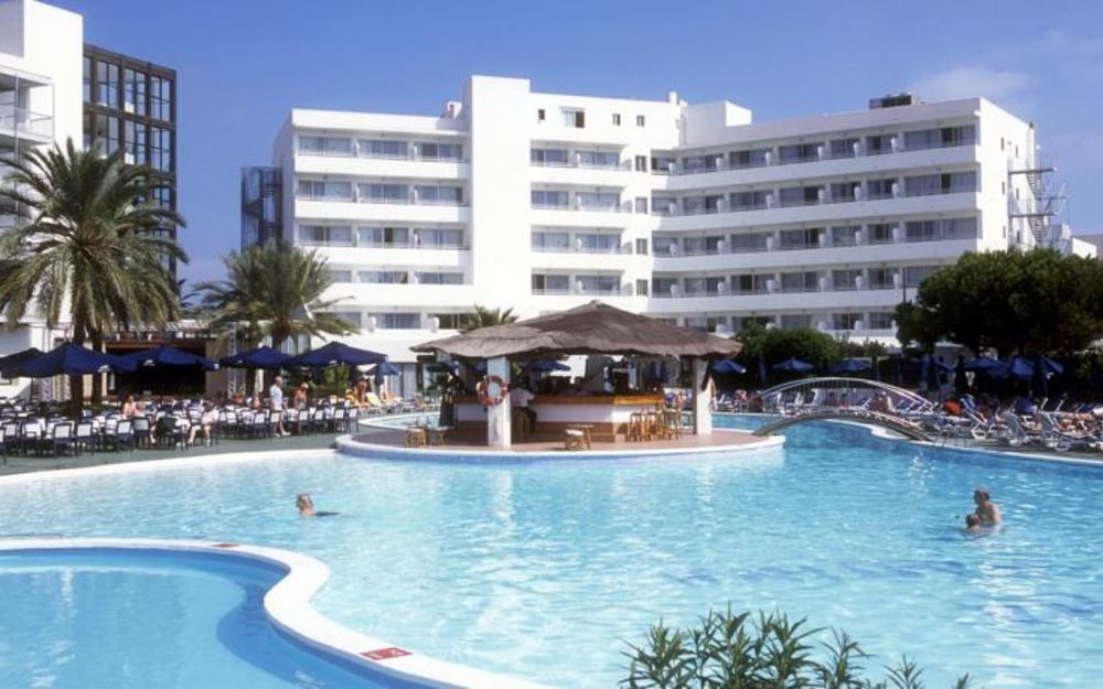 Отель Aluasoul Ibiza - Adults Only Эс-Кана Экстерьер фото