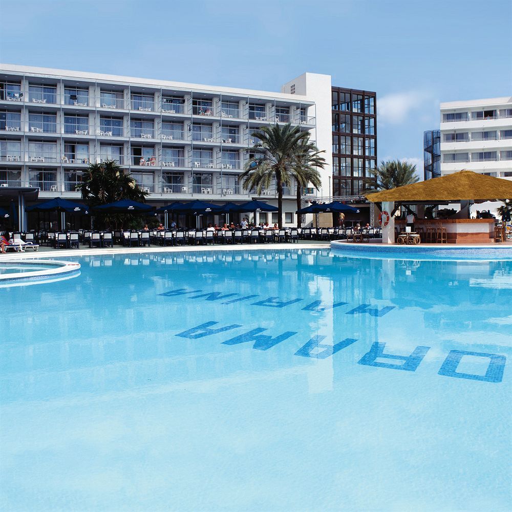 Отель Aluasoul Ibiza - Adults Only Эс-Кана Экстерьер фото